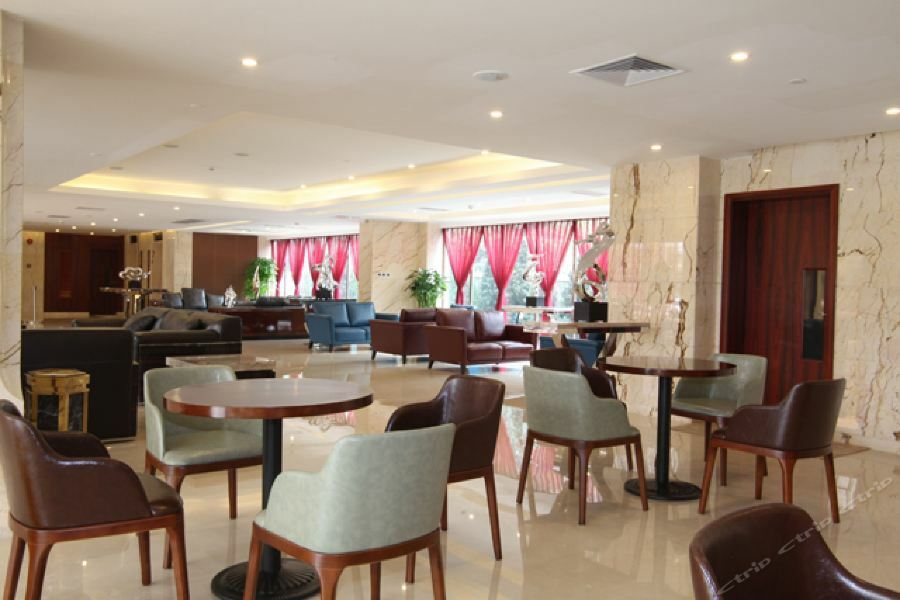 Guangzhou Jin Wan Li Business Hotel Екстериор снимка
