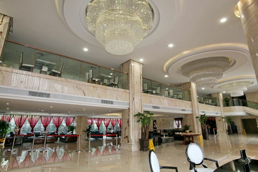 Guangzhou Jin Wan Li Business Hotel Екстериор снимка
