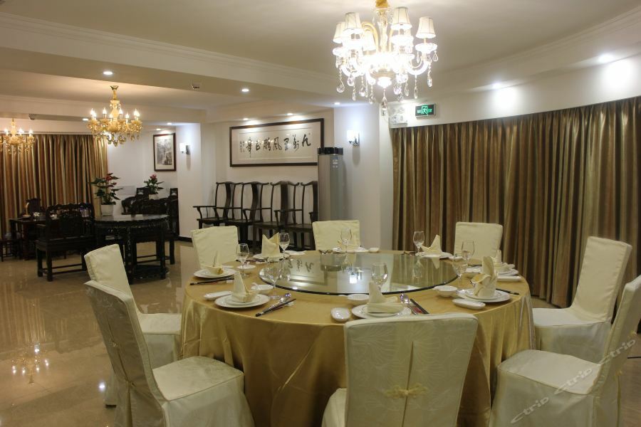 Guangzhou Jin Wan Li Business Hotel Екстериор снимка